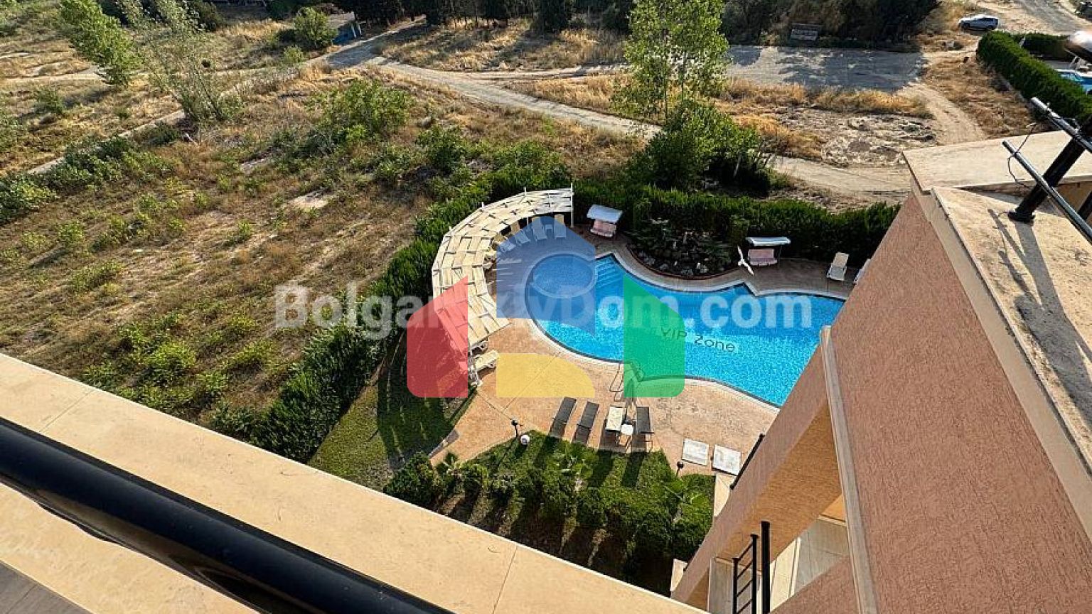 Трикімнатна квартира в Віп Зона