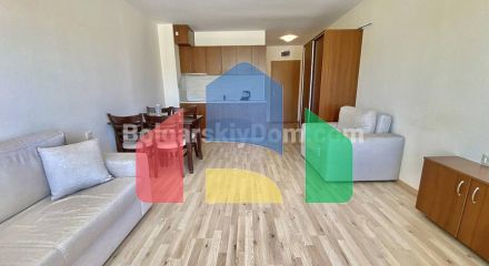 Квартира-студия в Амадеус 19