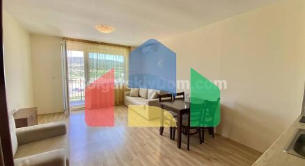 Квартира-студія в Амадеус 19