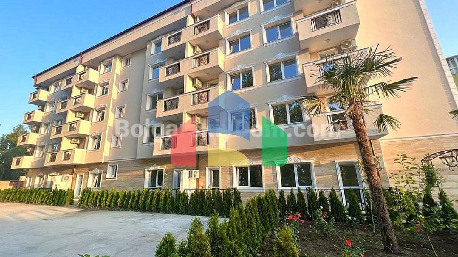 Двокімнатна квартира в Магнолія Резиденс 6