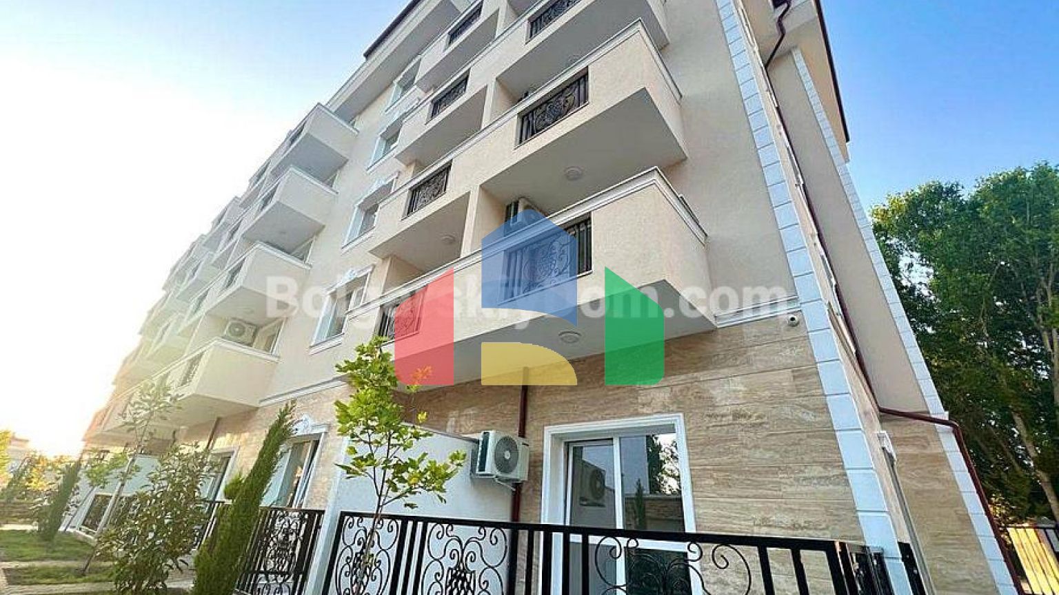 Двокімнатна квартира в Магнолія Резиденс 6