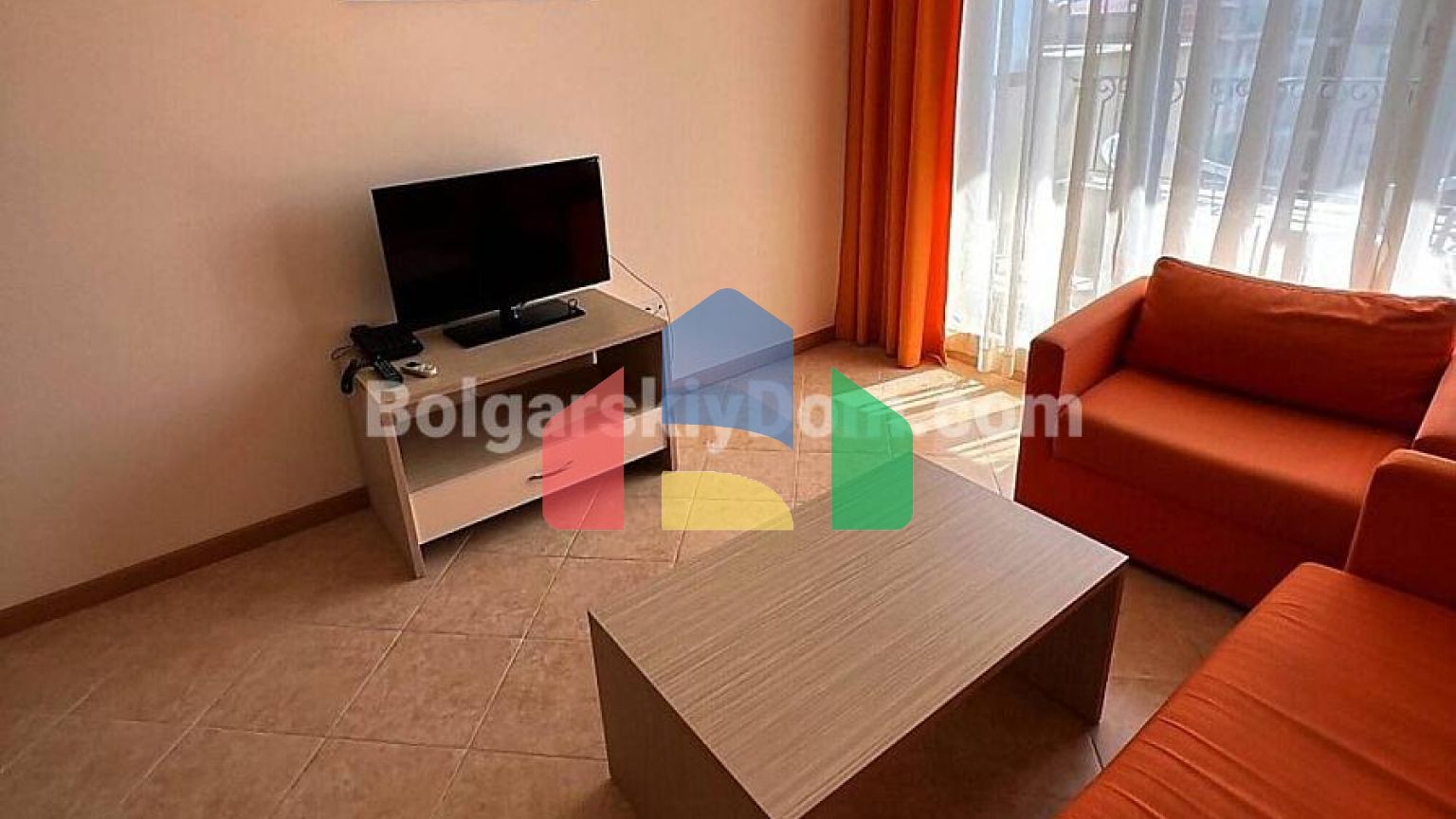 Двокімнатна квартира в Роял Сан