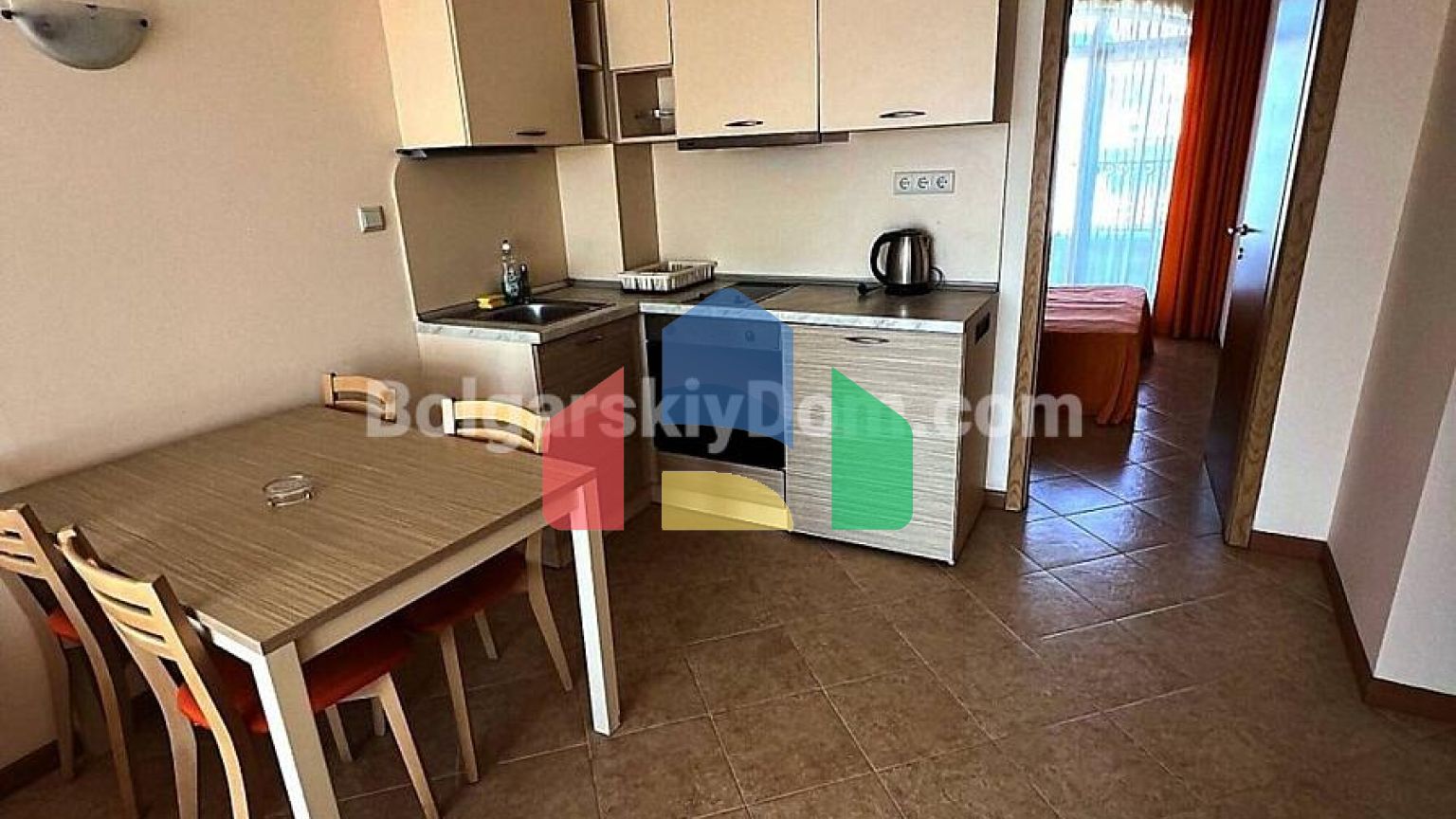 Двокімнатна квартира в Роял Сан