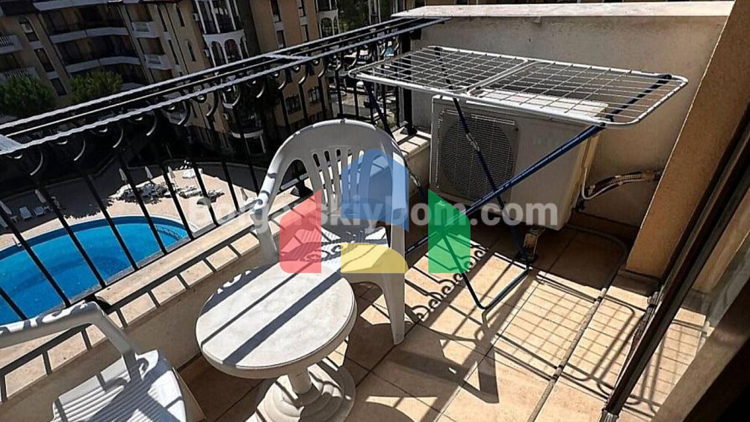 Двокімнатна квартира в Роял Сан