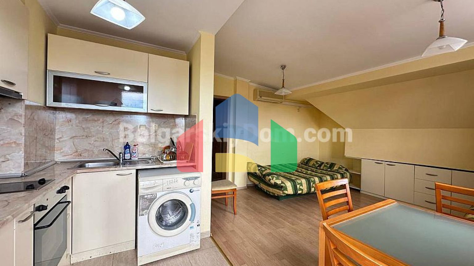 Двокімнатна квартира в Санні Форт