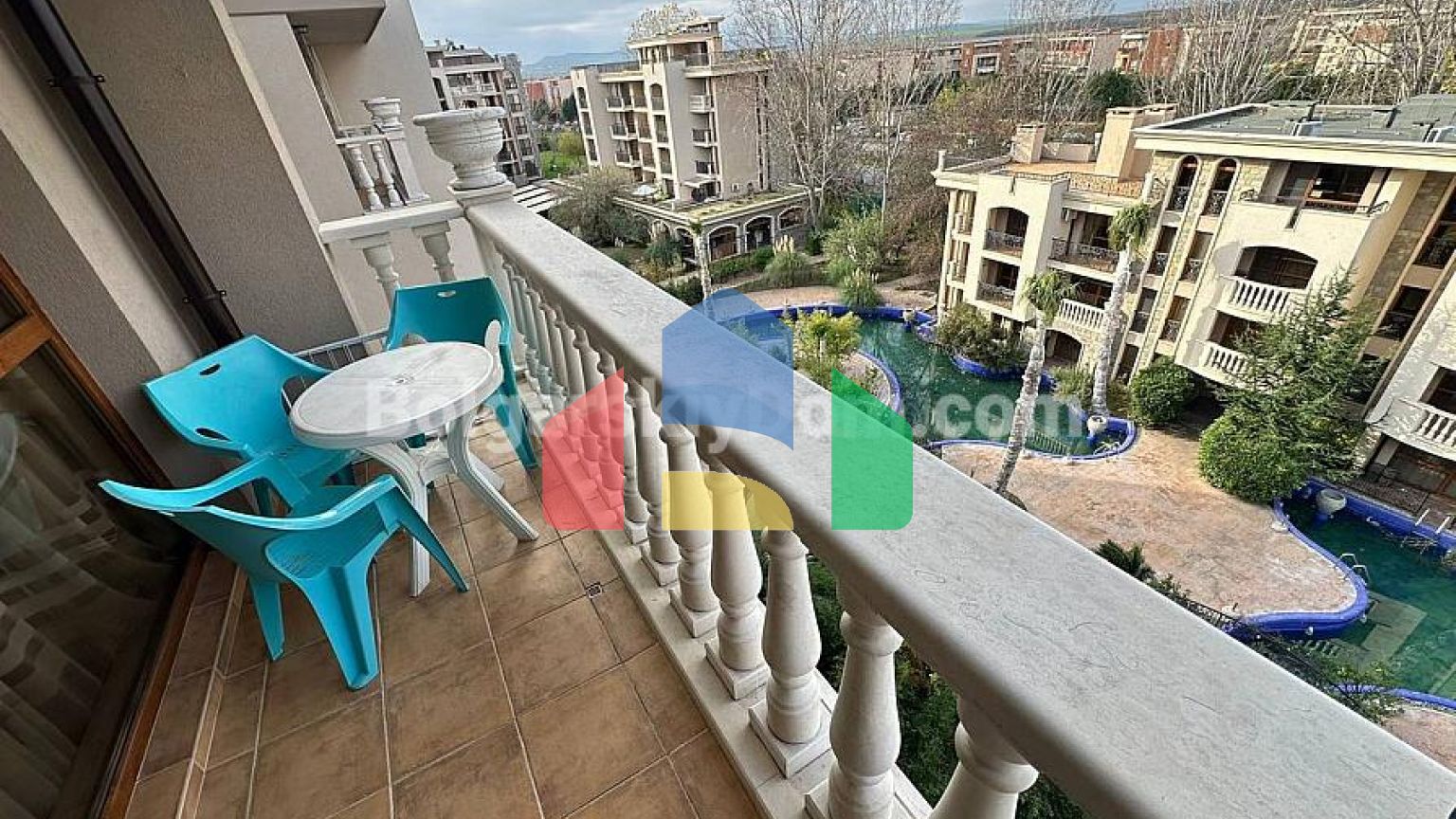 Квартира-студія в Каскадас