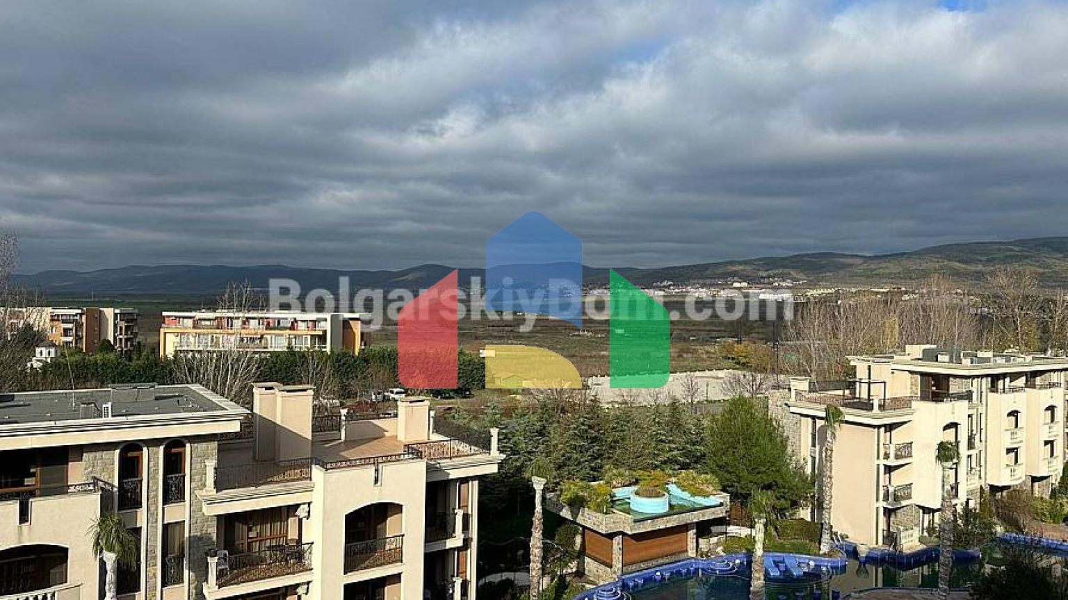 Квартира-студія в Каскадас