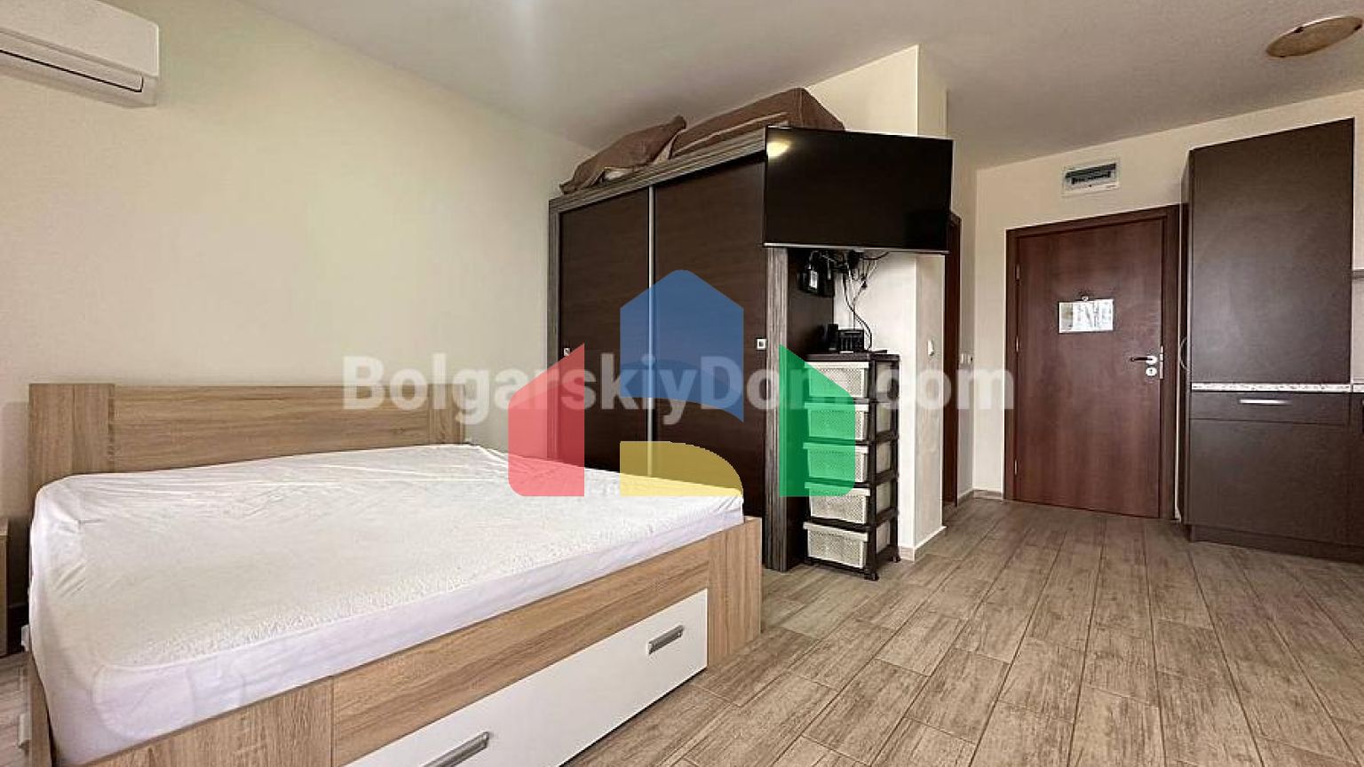 Квартира-студія в Каскадас