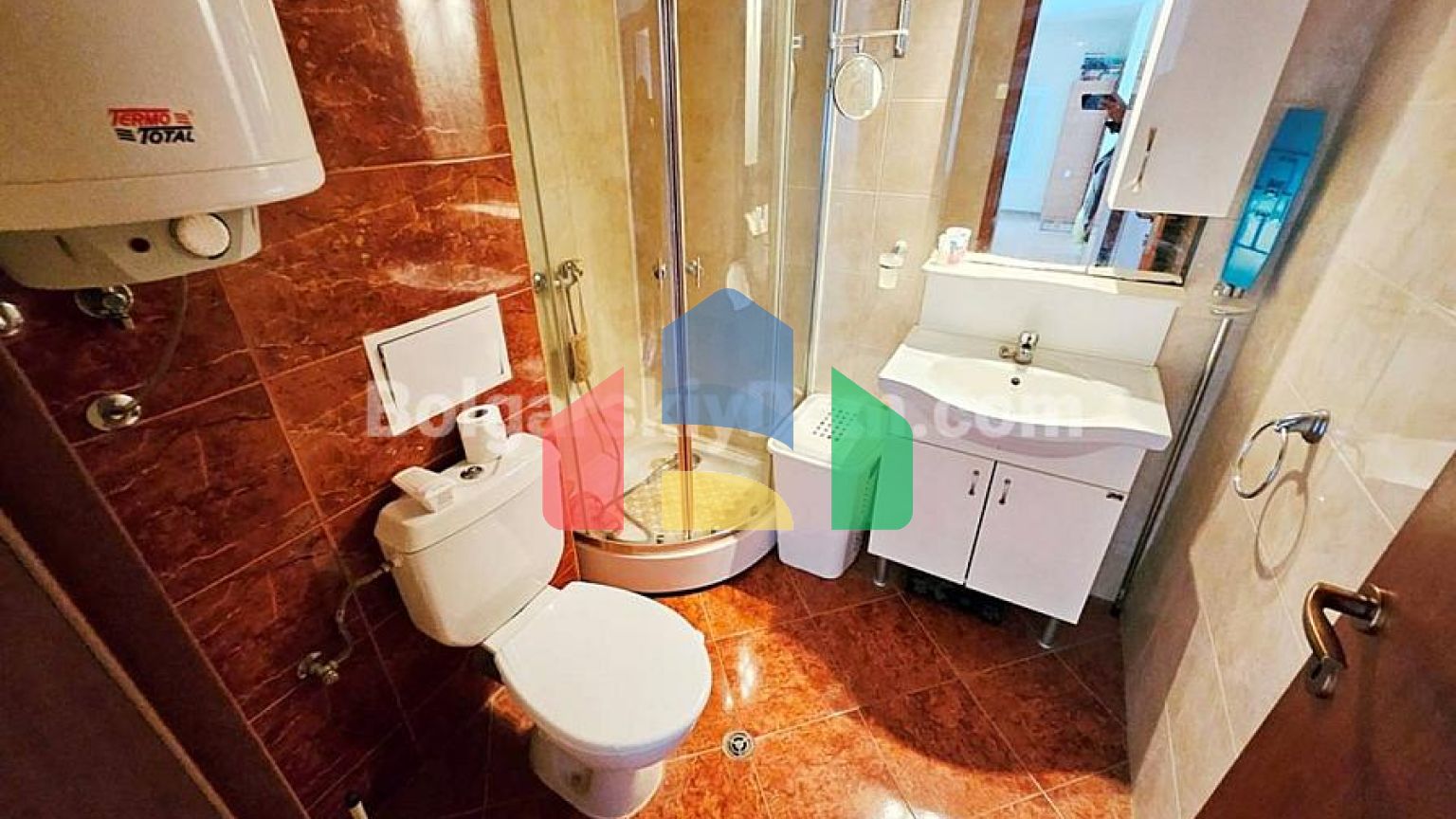 Трикімнатна квартира в Холідй Форт