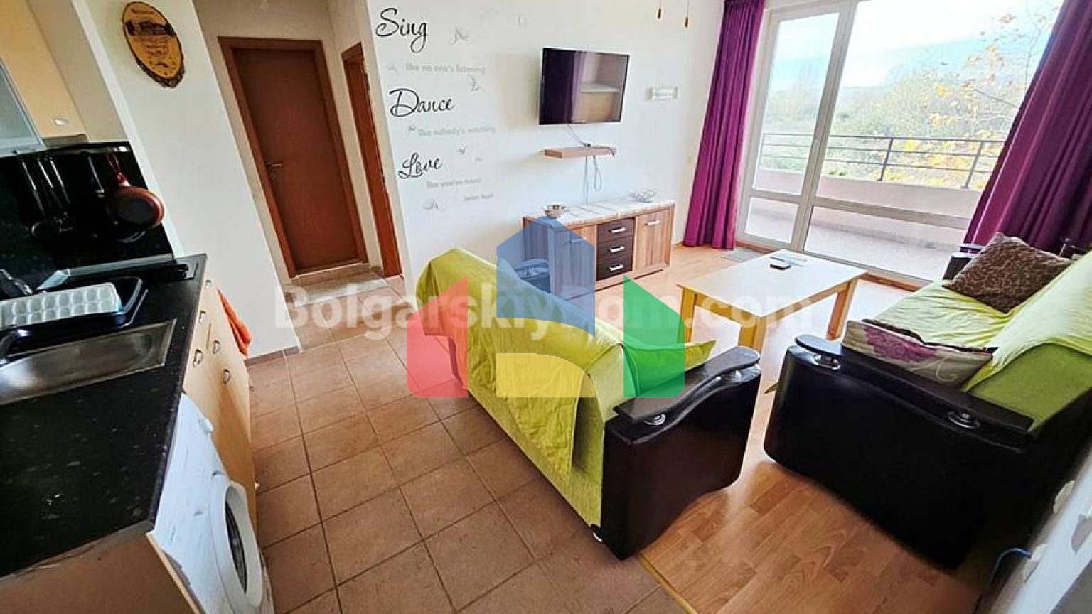 Трикімнатна квартира в Холідй Форт