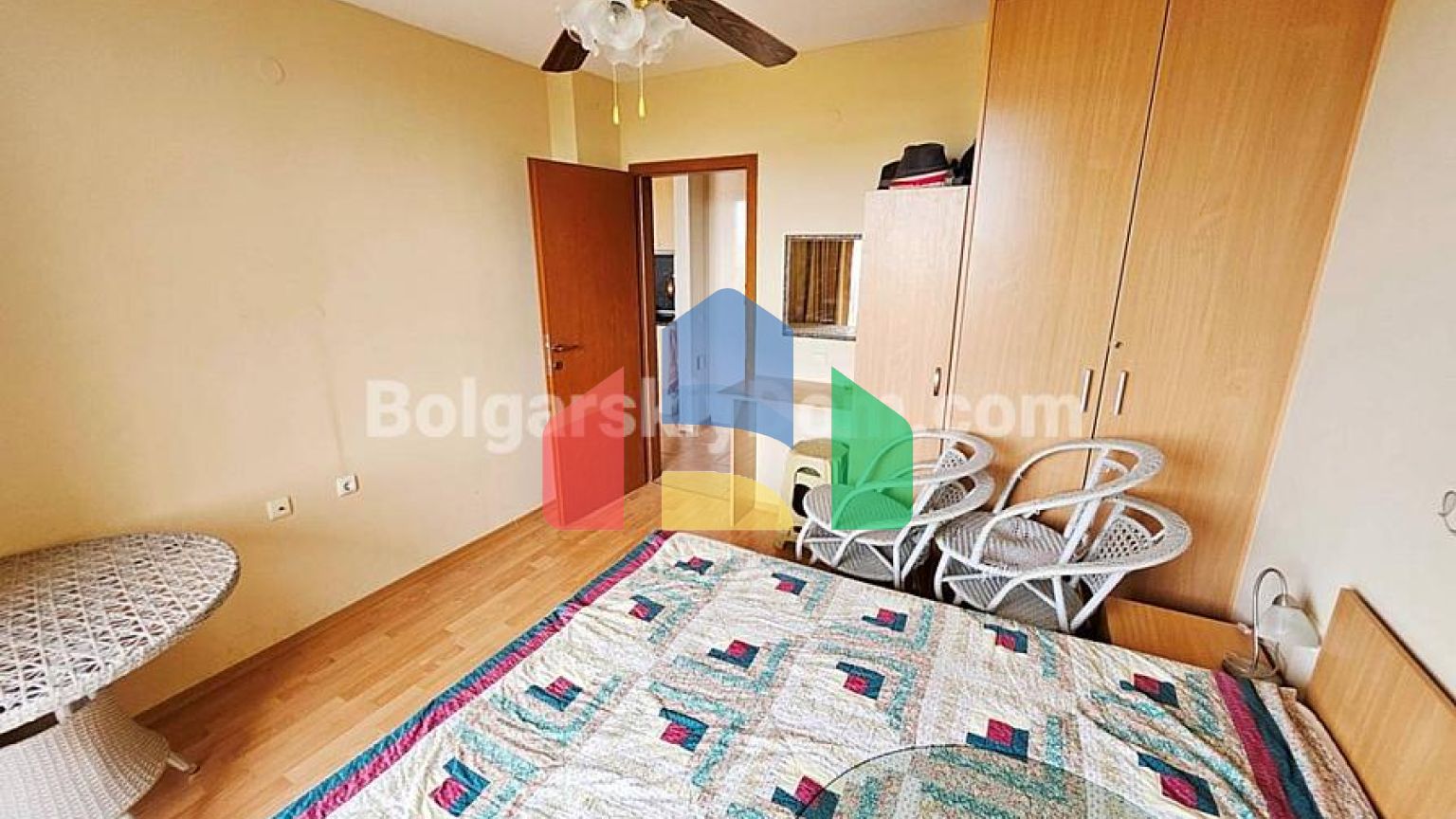 Трикімнатна квартира в Холідй Форт