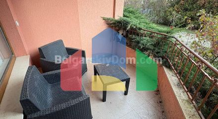 Двокімнатна квартира в Сан Флауер