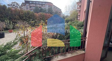 Двокімнатна квартира в Сан Флауер