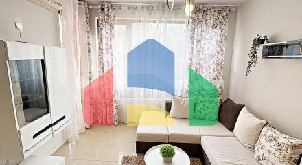 Двокімнатна квартира в Сан Флауер