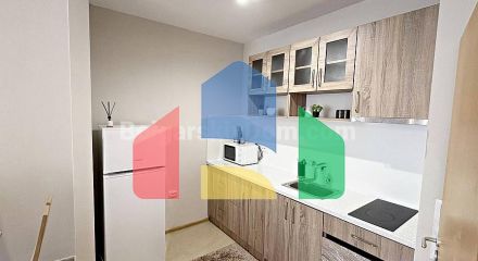 Двокімнатна квартира в Сан Флауер