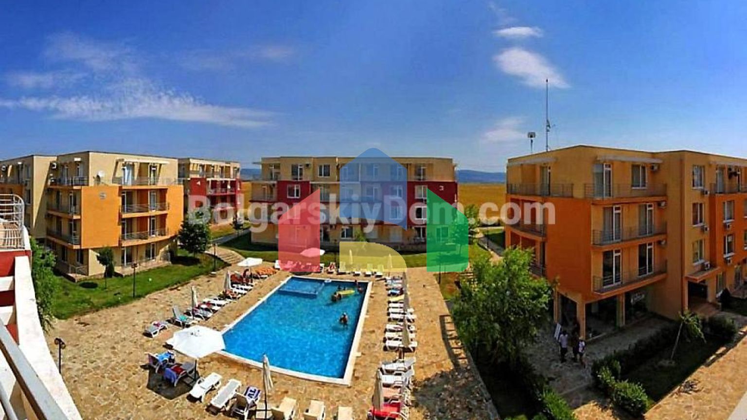 Квартира-студія в Санні Дей 5