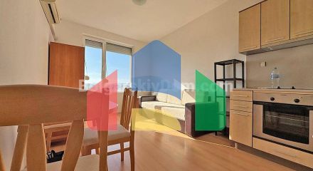 Квартира-студія в Санні Дей 5