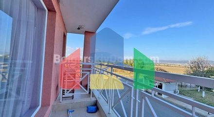 Двокімнатна квартира в Санні Дей 6