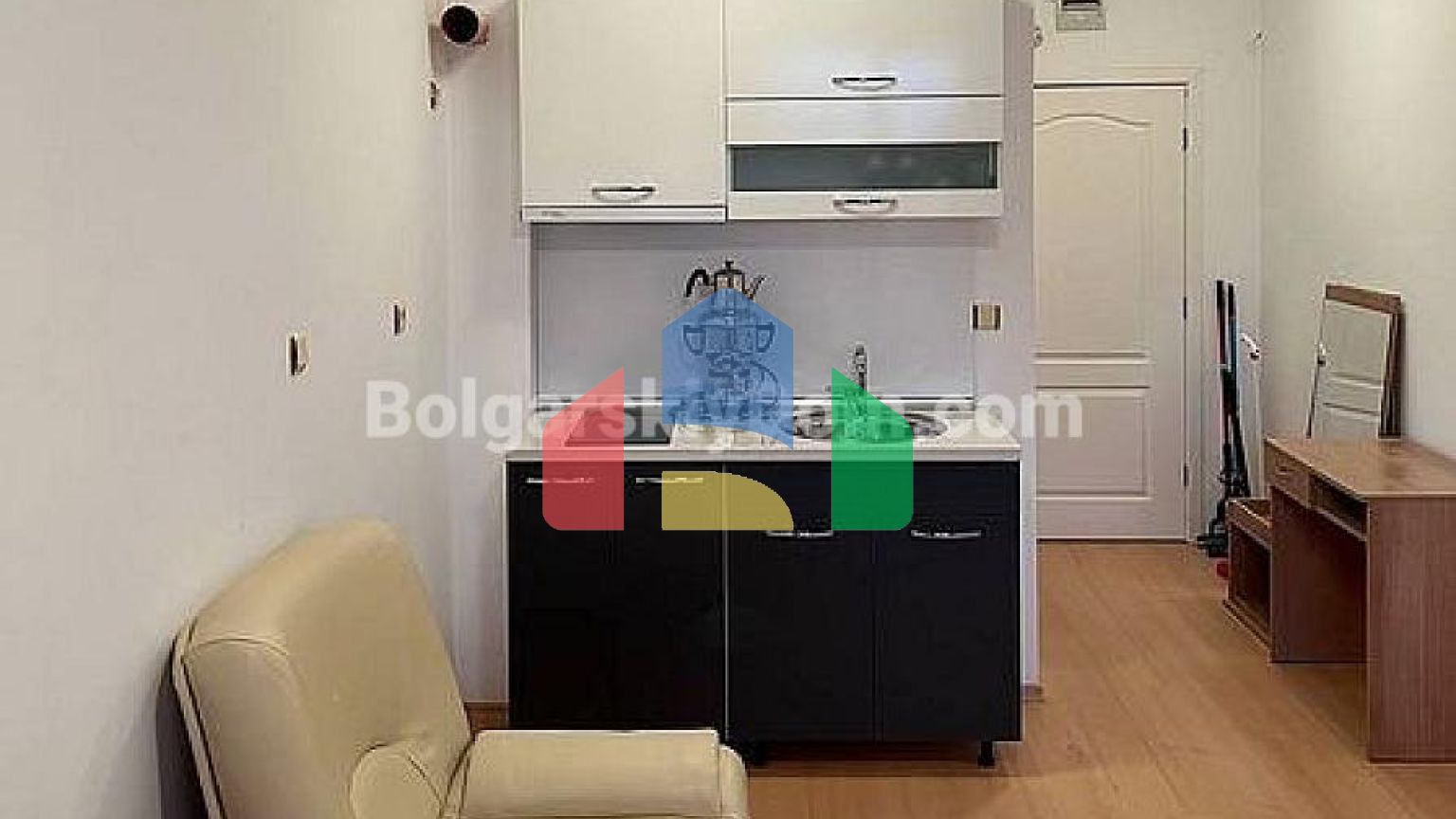 Квартира-студія в Санні Дей 4