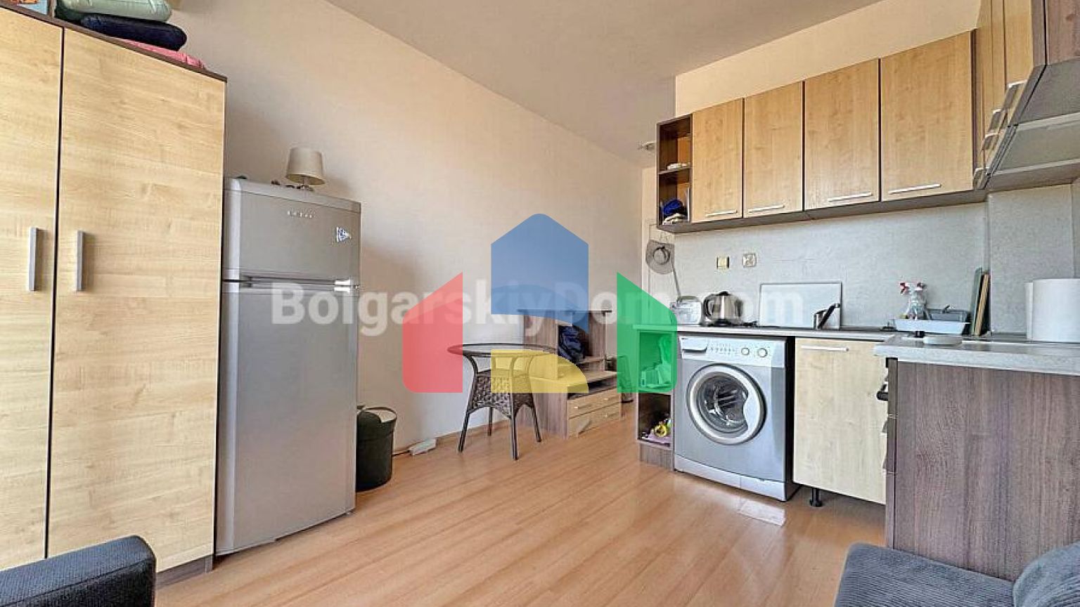 Квартира-студія в Санні Дей 5