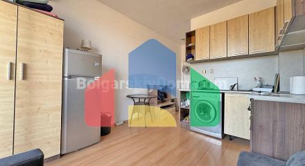 Квартира-студія в Санні Дей 5