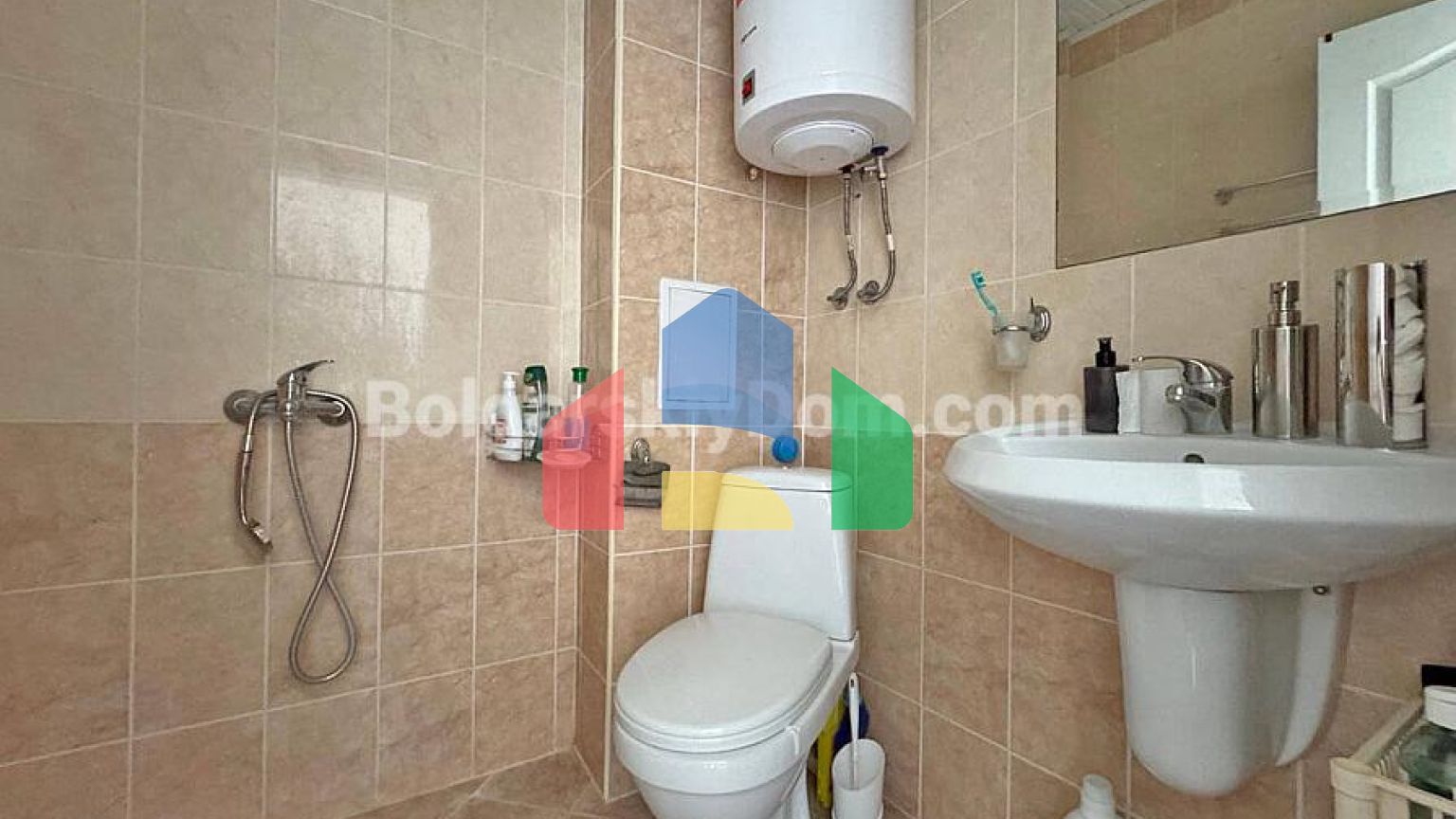 Квартира-студія в Санні Дей 5