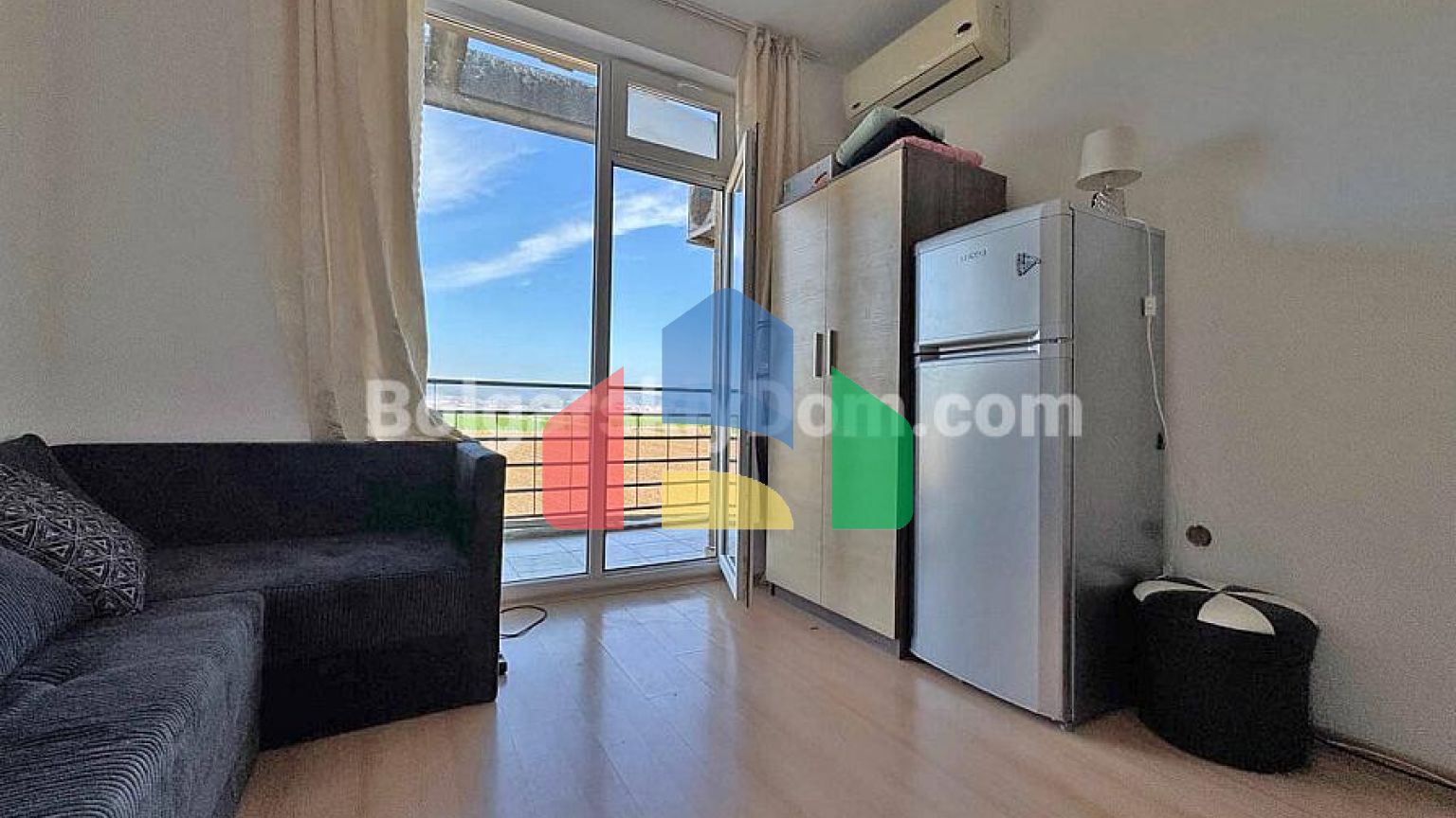 Квартира-студія в Санні Дей 5