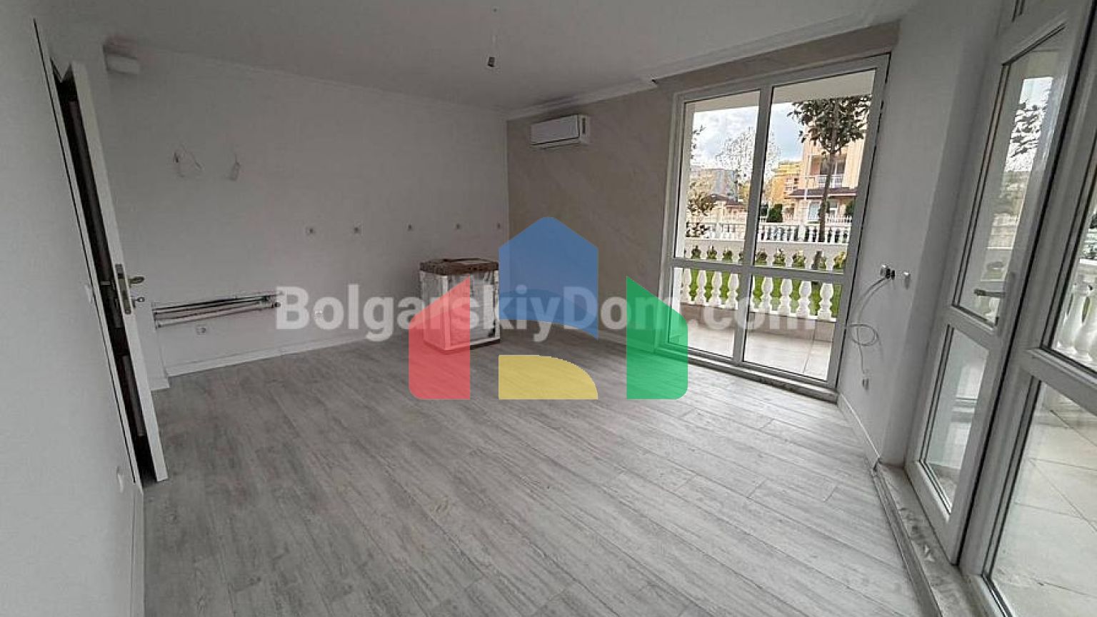 Двокімнатна квартира в Магнолія 7