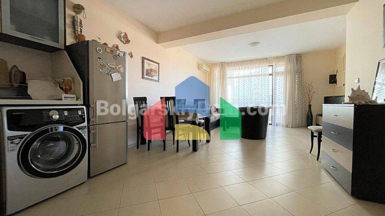 Трикімнатна квартира в Святий Валентин