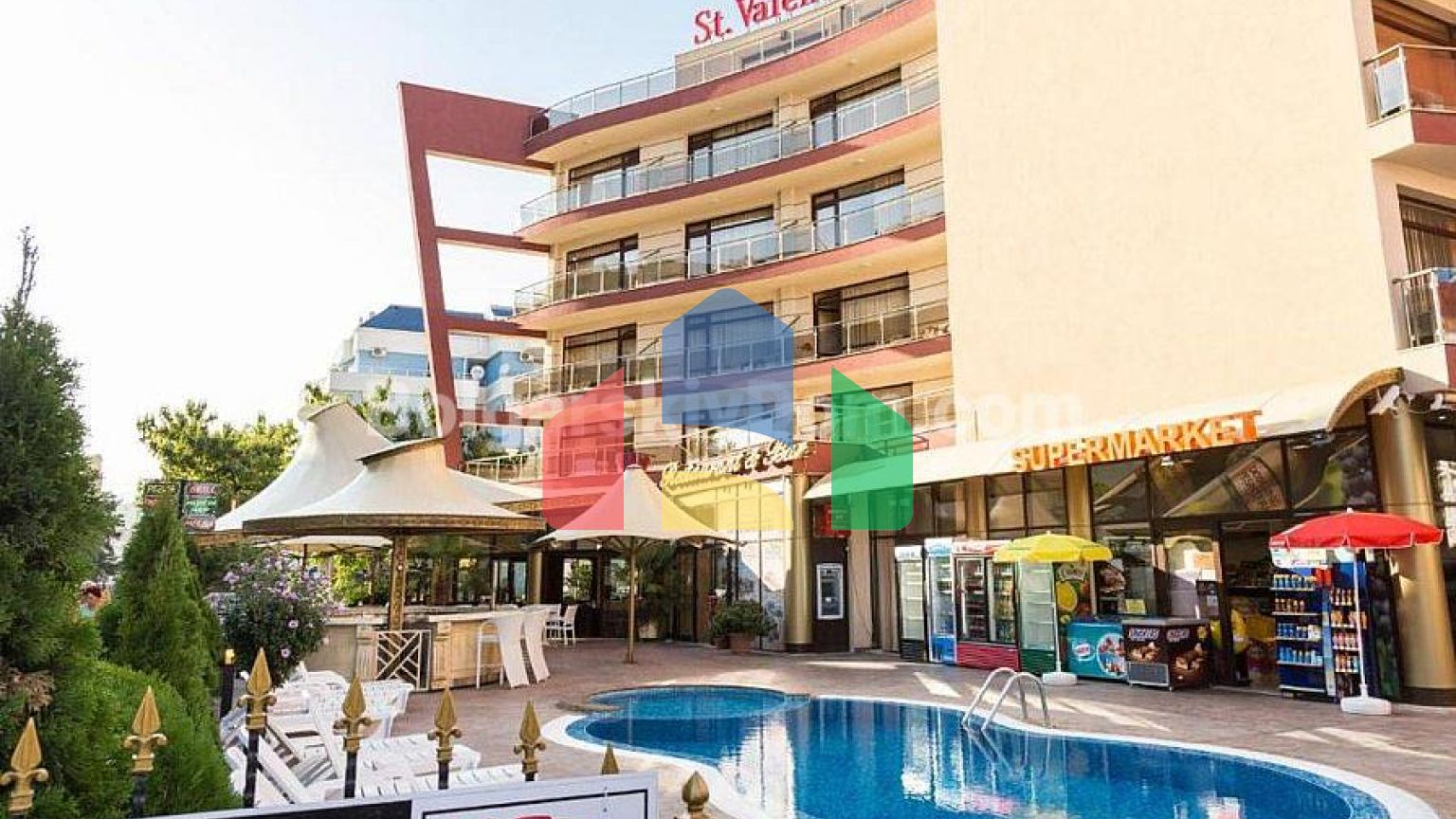 Трикімнатна квартира в Святий Валентин