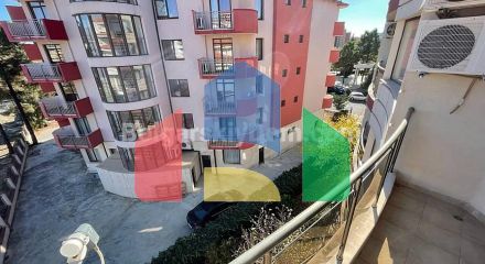 Трикімнатна квартира в Святий Валентин