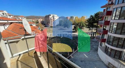 Трикімнатна квартира в Святий Валентин