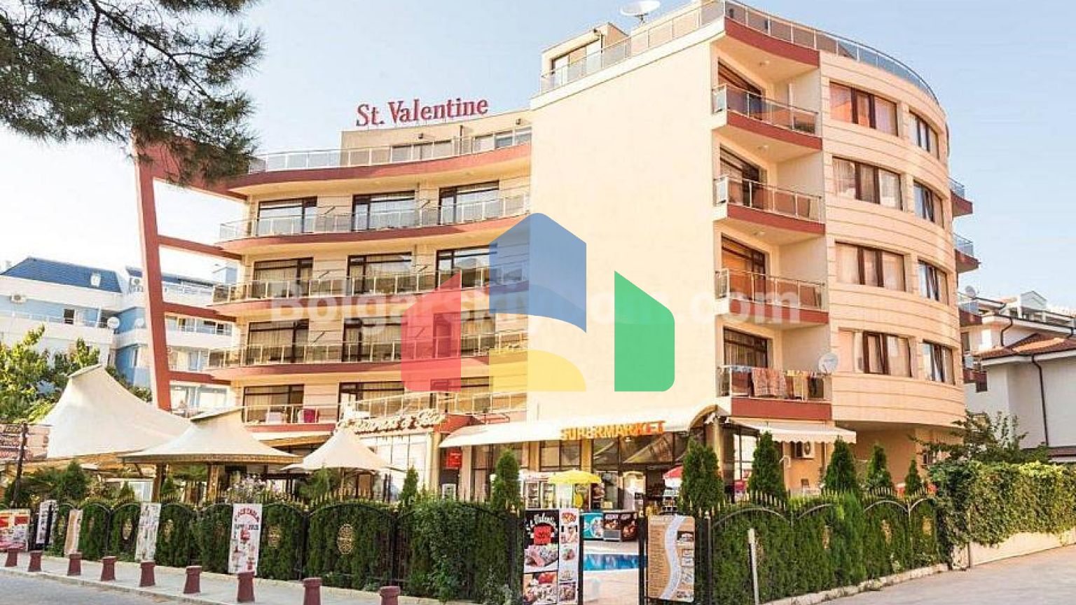 Трикімнатна квартира в Святий Валентин