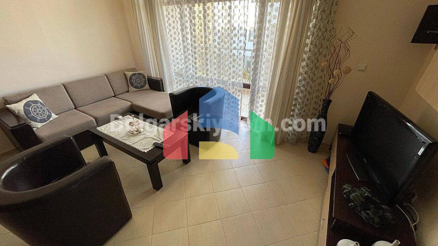 Трикімнатна квартира в Святий Валентин