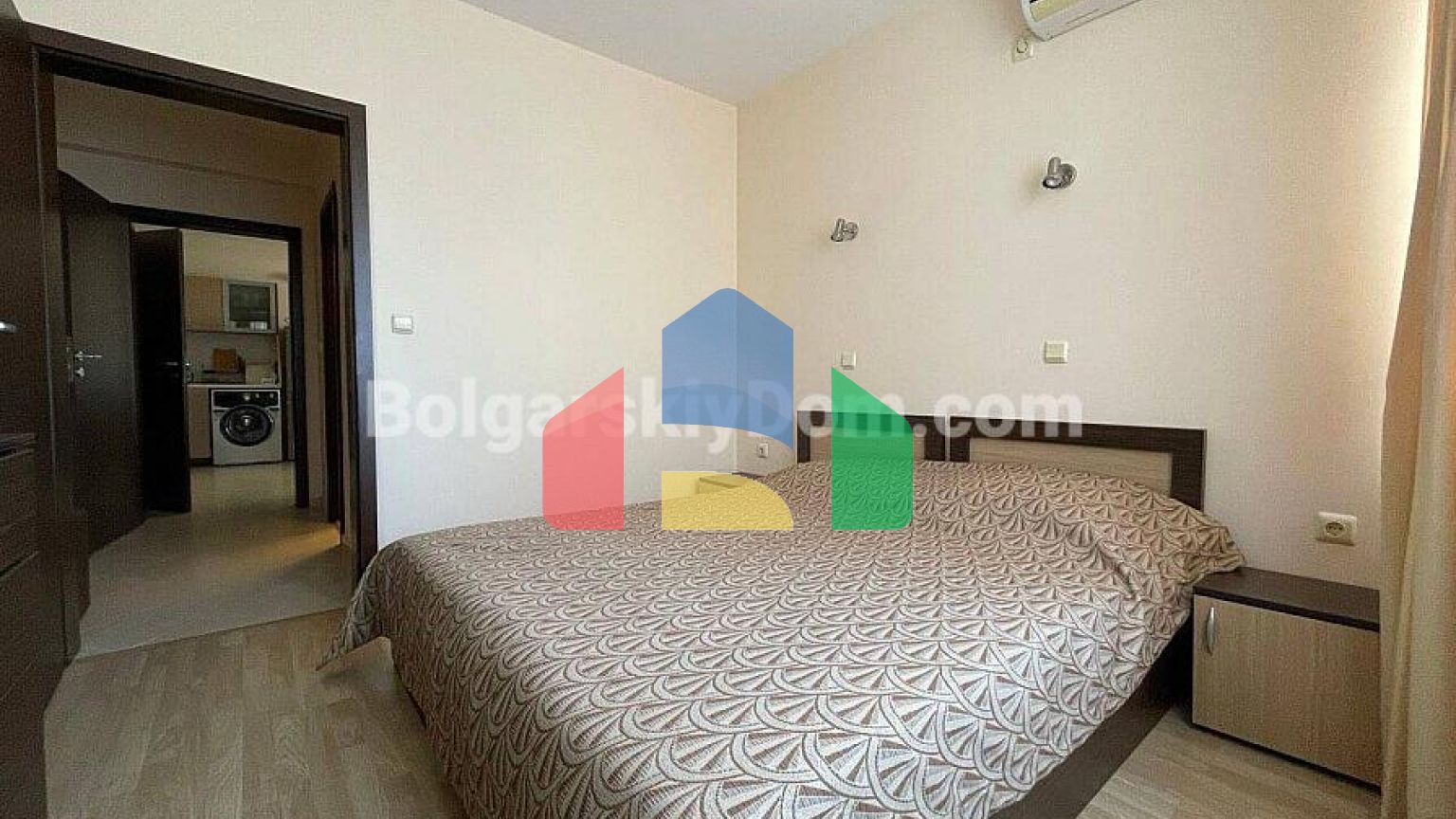 Трикімнатна квартира в Святий Валентин