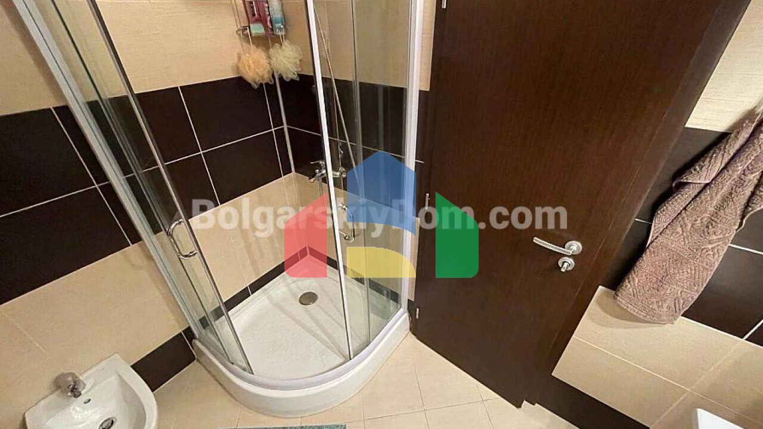 Трикімнатна квартира в Святий Валентин