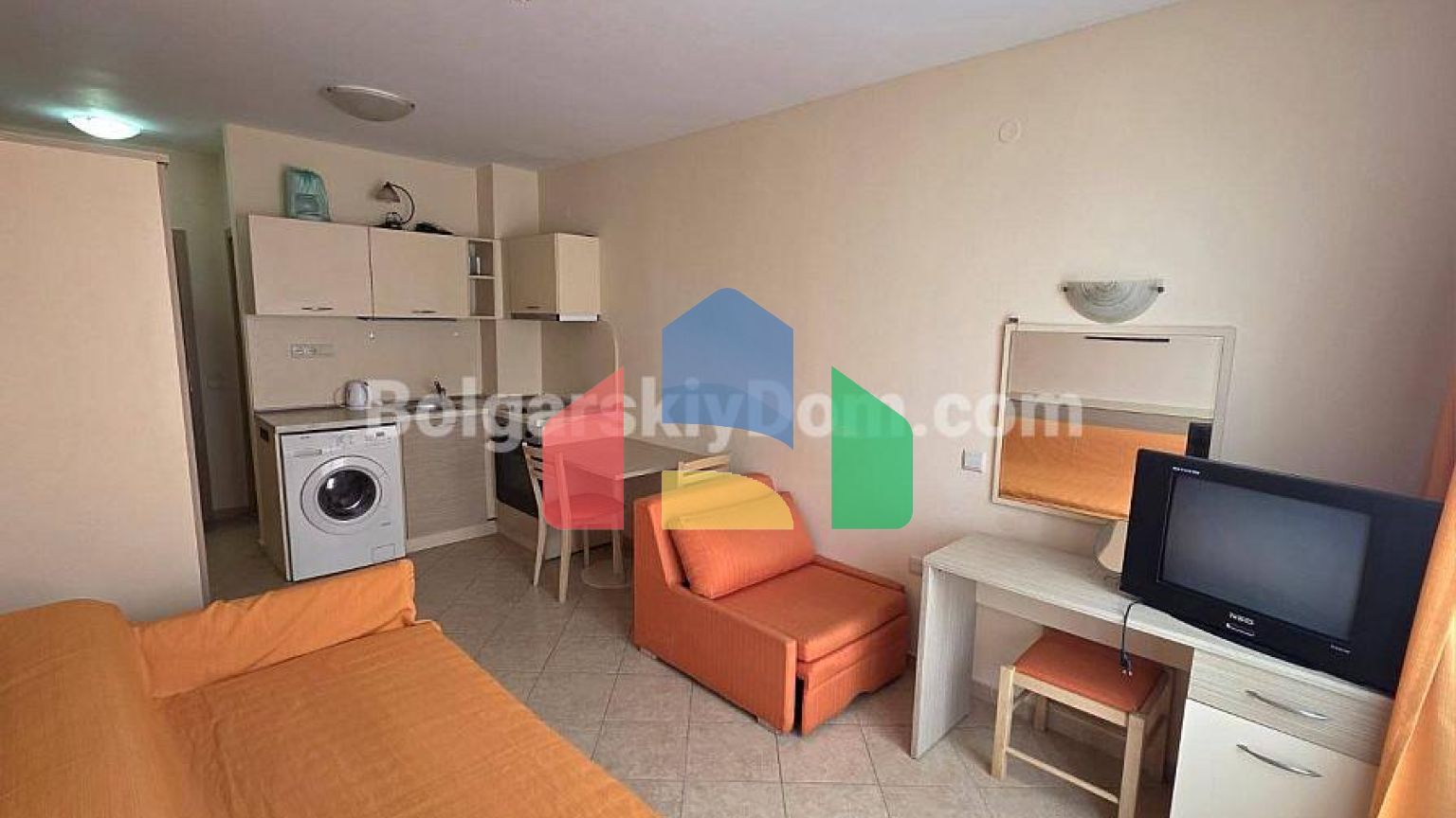 Квартира-студія в Роял Сан