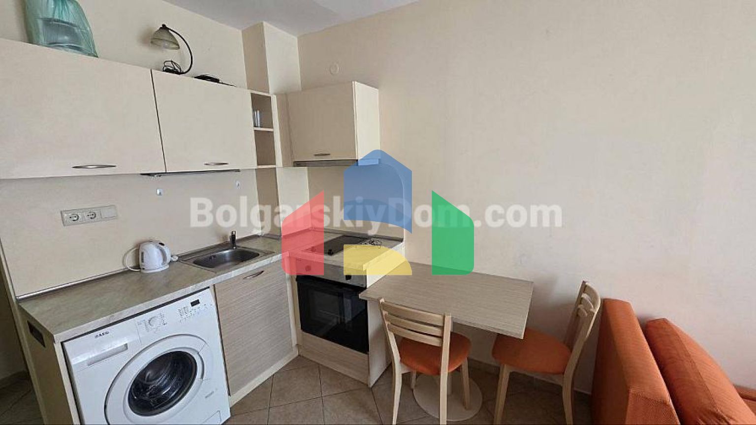 Квартира-студія в Роял Сан