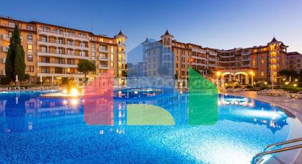 Квартира-студія в Роял Сан