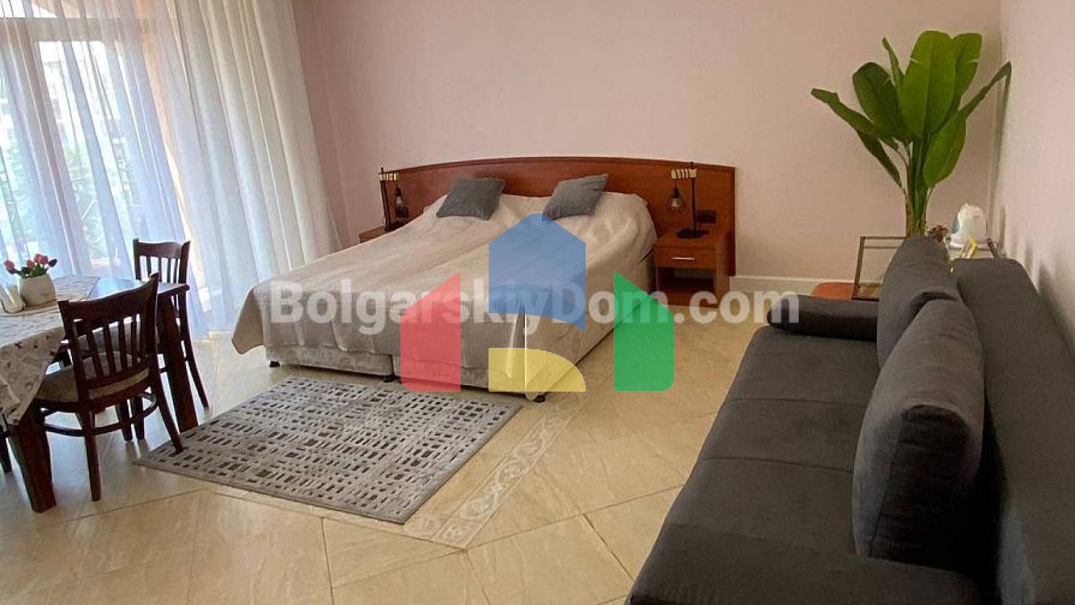 Квартира-студія в Палаццо