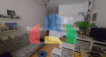 Квартира-студія в Санні Дей 6