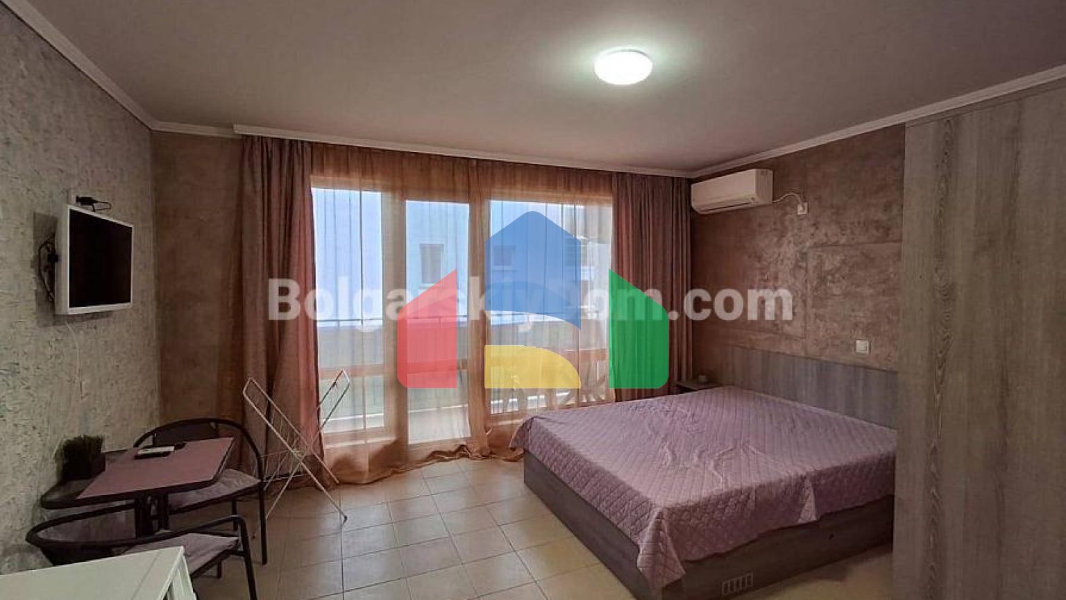 Квартира-студія в Даймонд Бей