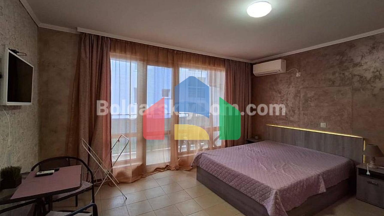 Квартира-студія в Даймонд Бей