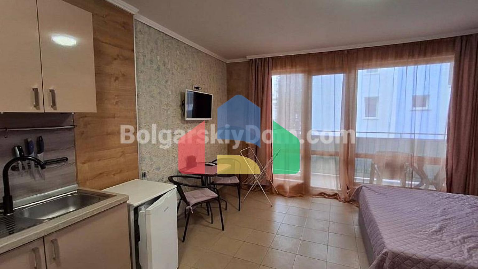 Квартира-студія в Даймонд Бей