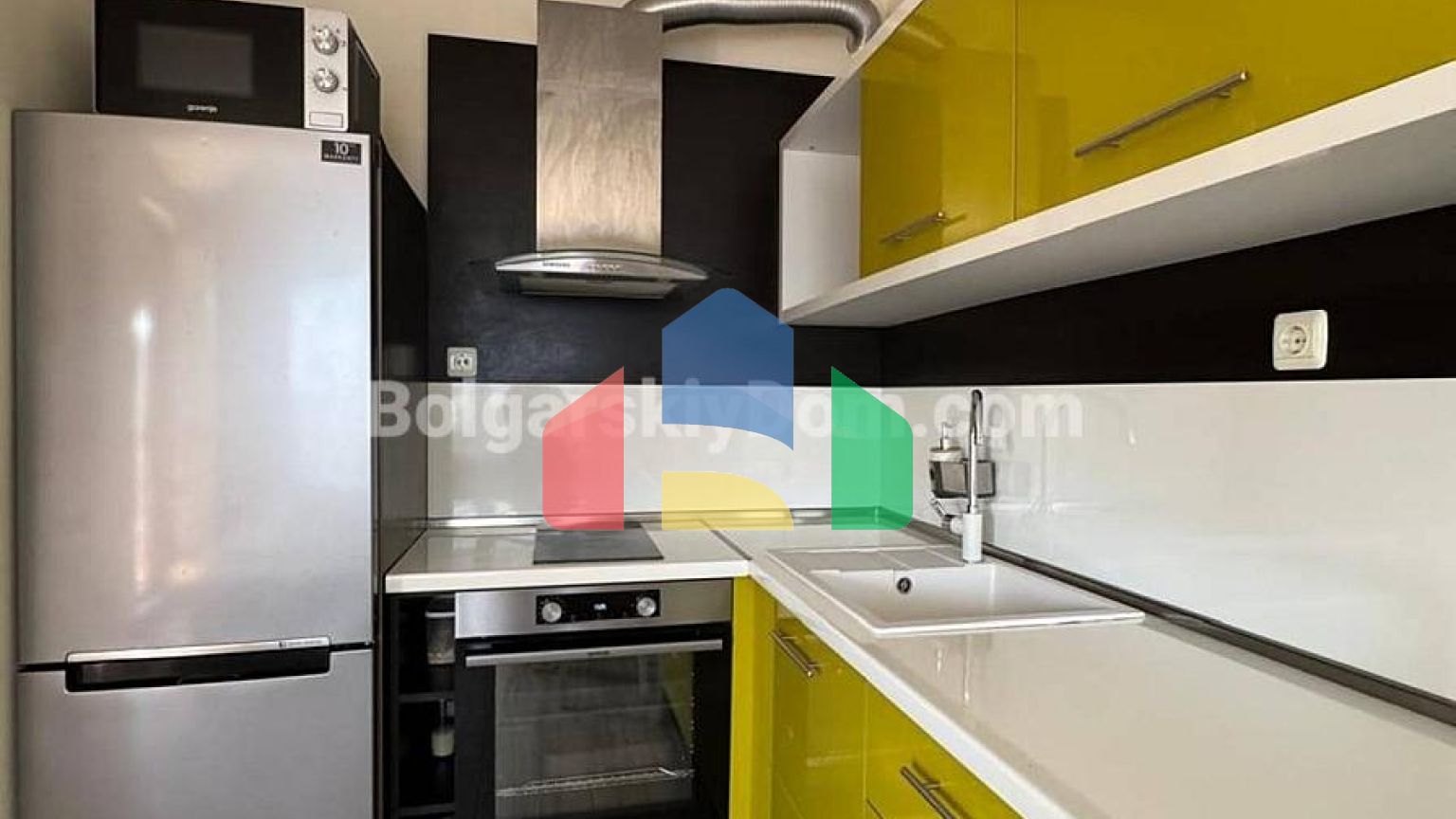 Трикімнатна квартира в Каскадас