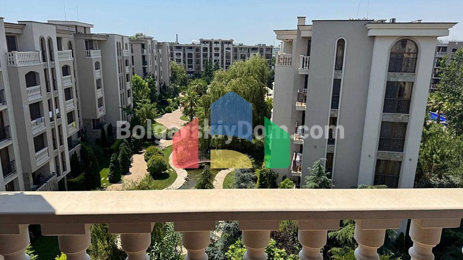 Трикімнатна квартира в Каскадас