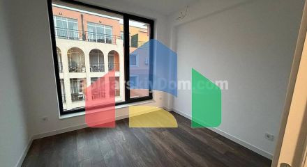 Трикімнатна квартира в Санні В'ю Централ