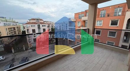 Трикімнатна квартира в Санні В'ю Централ