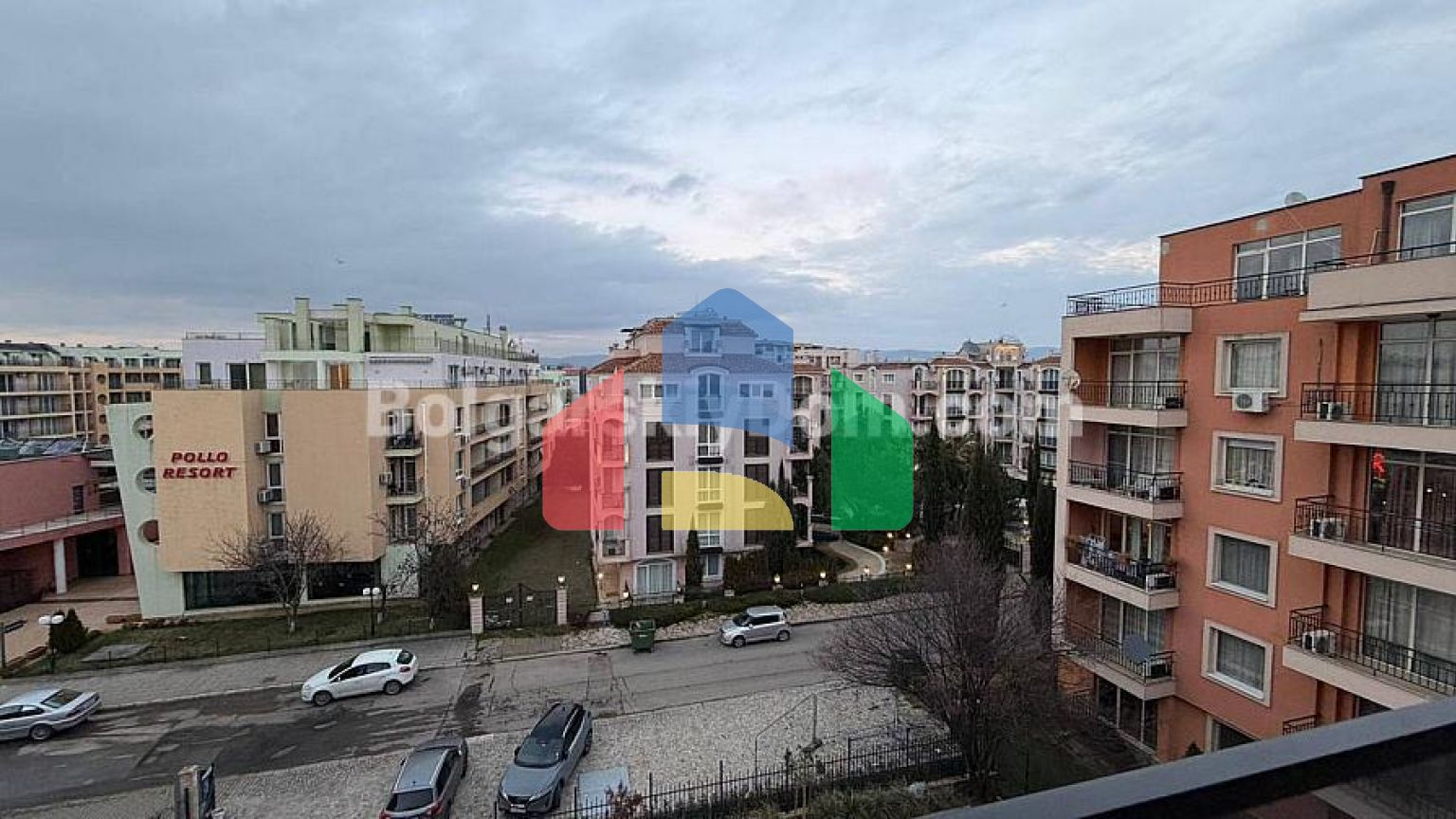 Трикімнатна квартира в Санні В'ю Централ