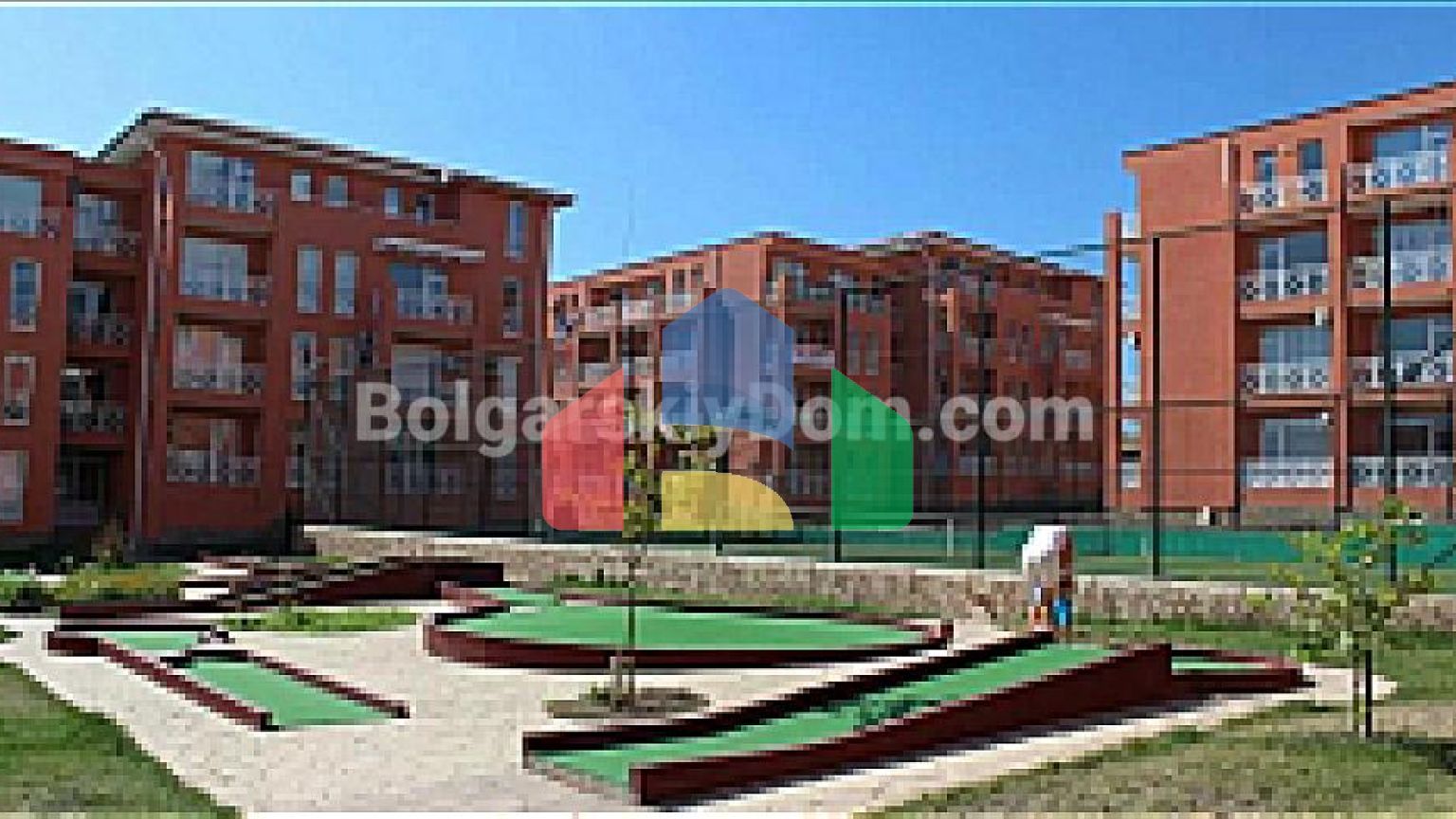 Двокімнатна квартира в Санні Дей 6